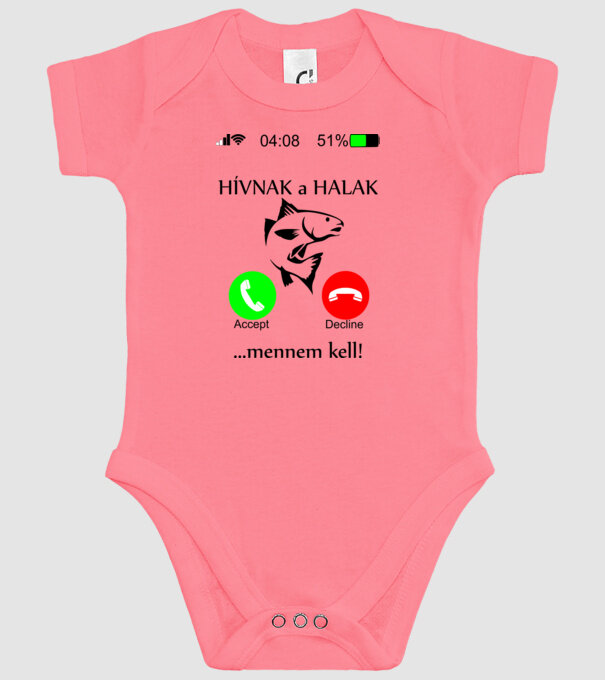  minta rózsaszín pólón