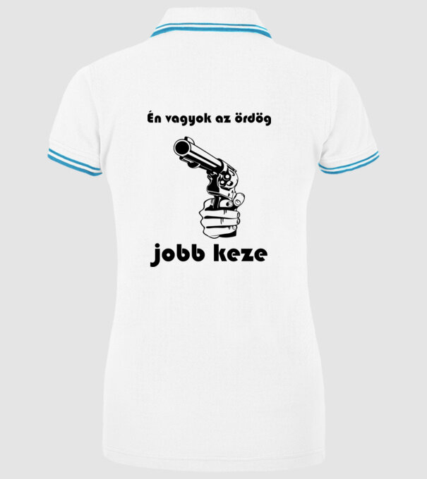  minta fehér pólón