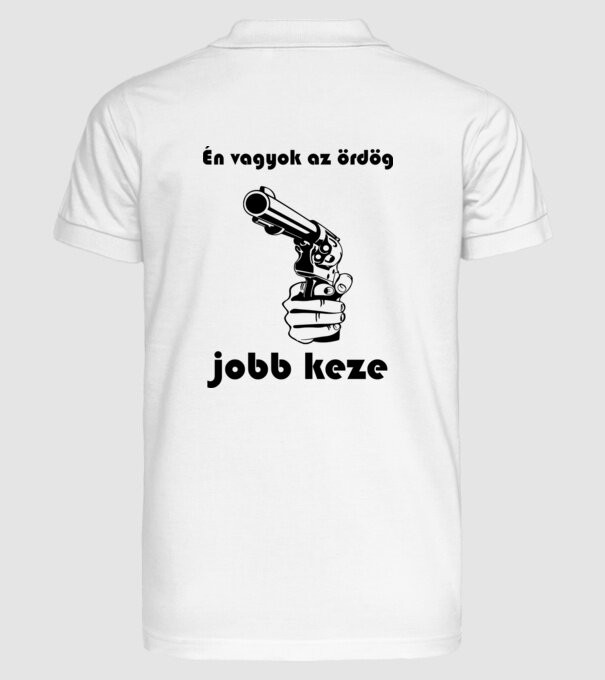  minta fehér pólón