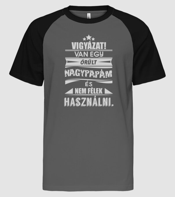  minta szürke/fekete pólón