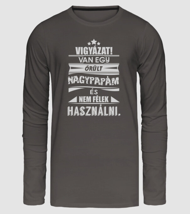  minta sötétszürke pólón