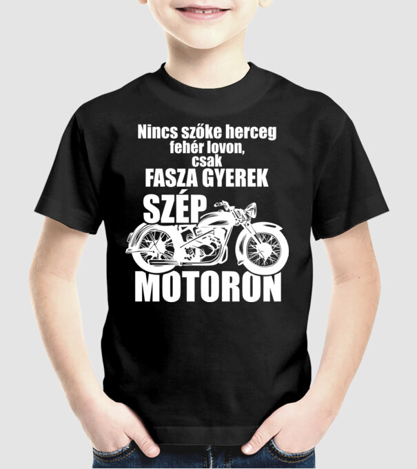  minta fekete pólón