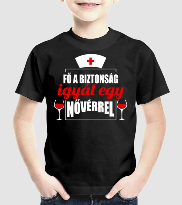  minta fekete pólón