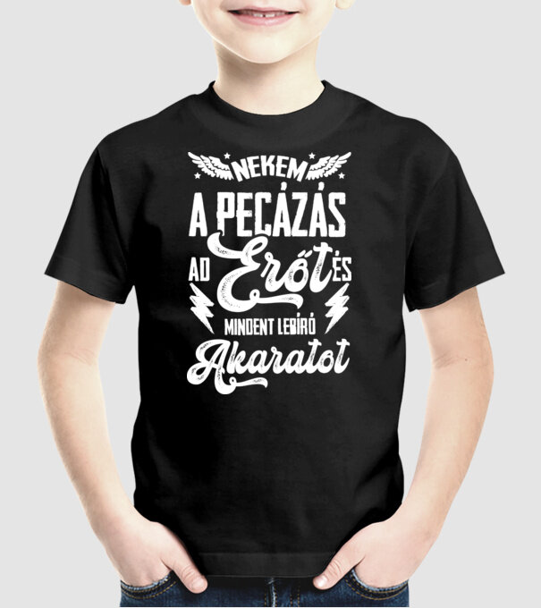  minta fekete pólón
