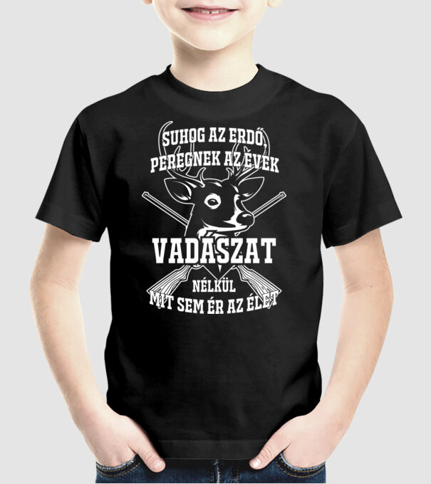  minta fekete pólón