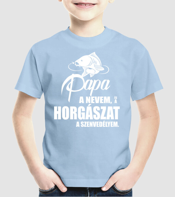  minta világoskék pólón