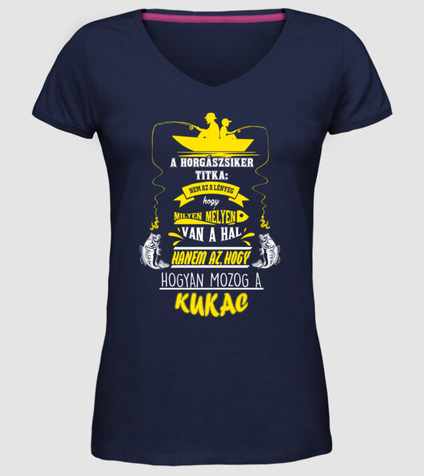  minta sötétkék pólón