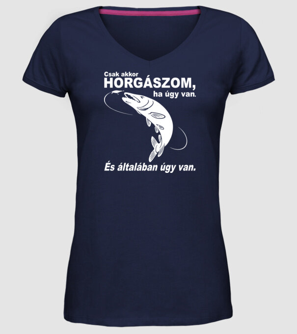  minta sötétkék pólón