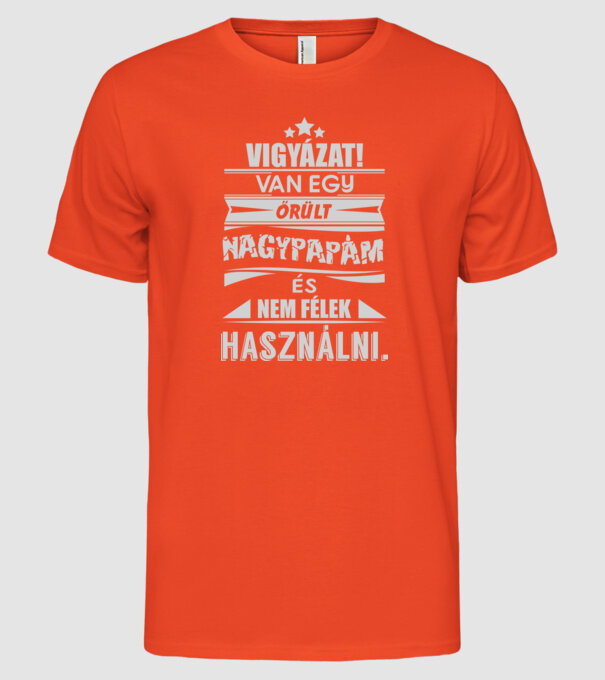  minta narancssárga pólón