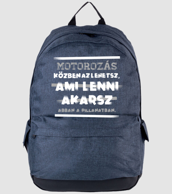  minta farmerkék pólón