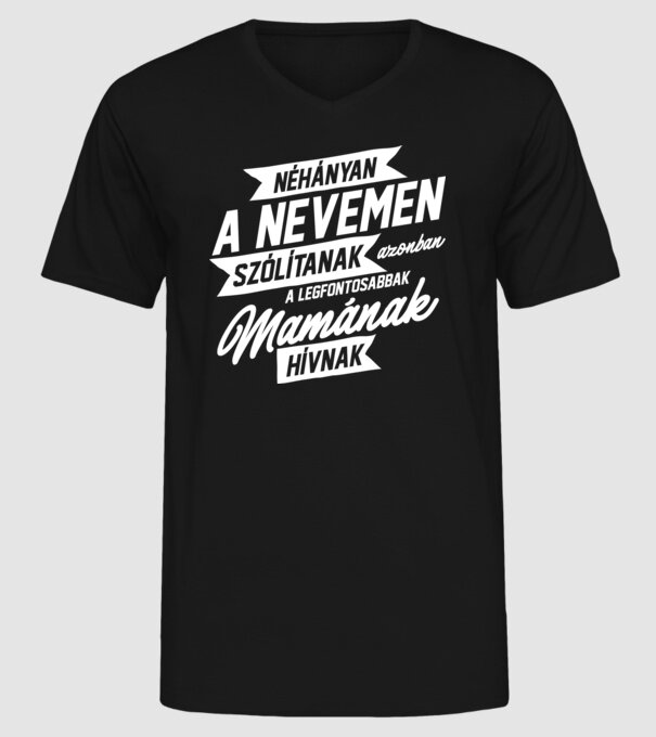  minta fekete pólón
