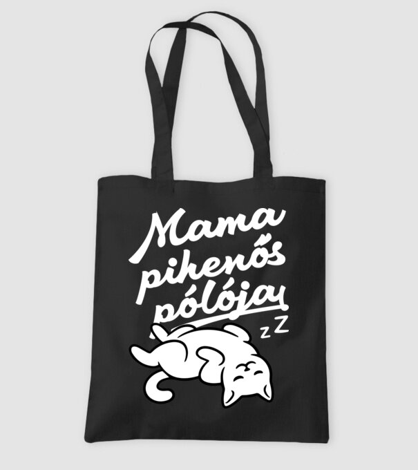  minta fekete pólón