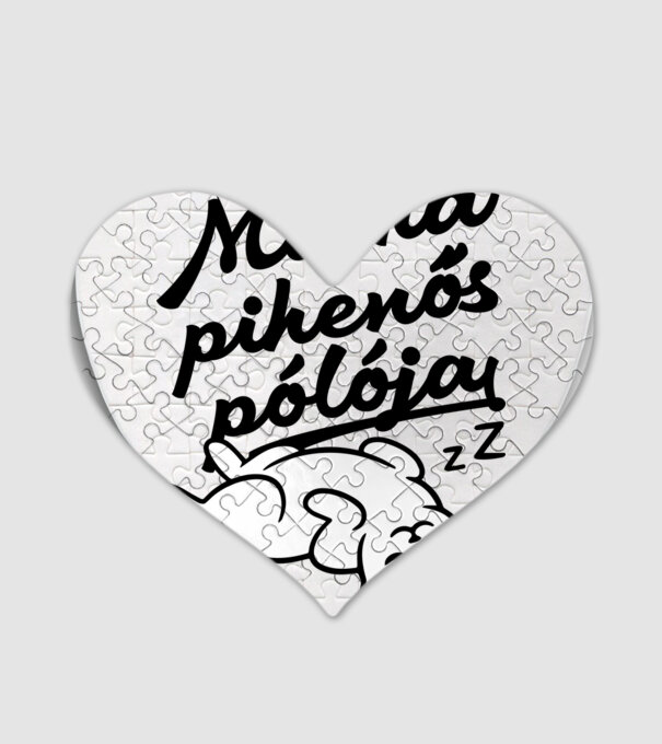  minta fehér pólón