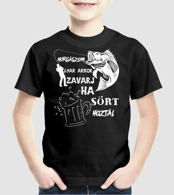  minta fekete pólón
